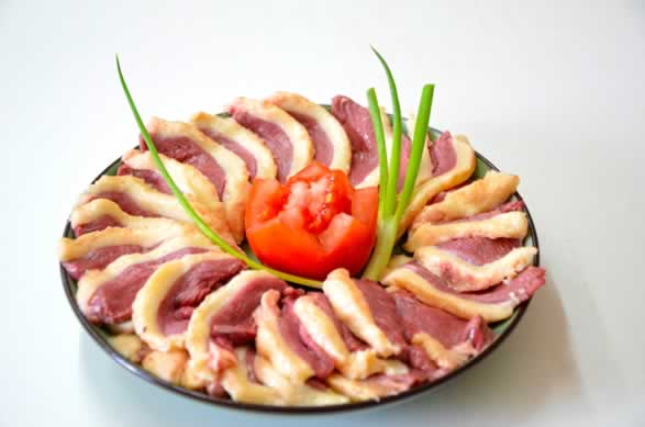 Viande de canard pour la fondue