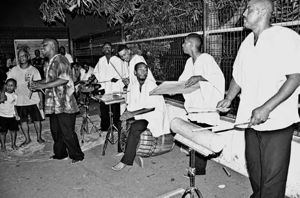 Bonne Fèt Kaf la Réunion : 20 décembre, date de la Fête abolition esclavage à la Réunion Bonne Fèt Kaf la Réunion : 20 décembre, date de la Fête abolition esclavage à la Réunion