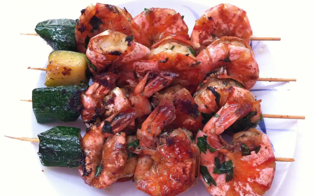 Recette brochettes gambas ou crevettes aux légumes