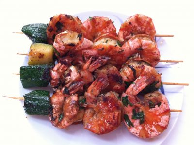 Recette brochettes gambas ou crevettes aux légumes