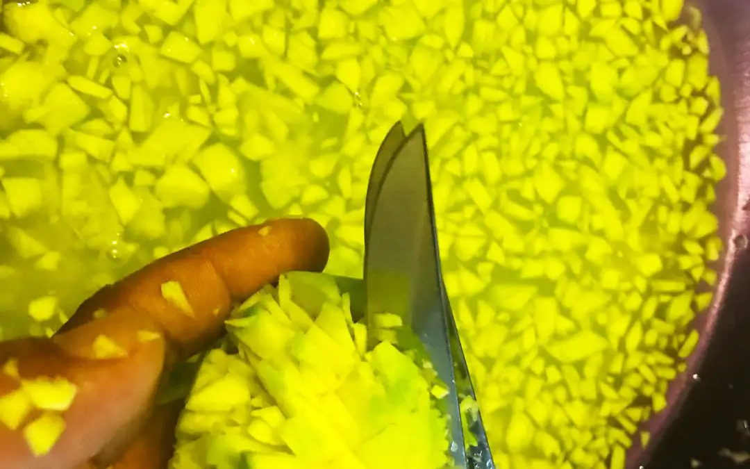 Comment faire un rougail mangue verte?