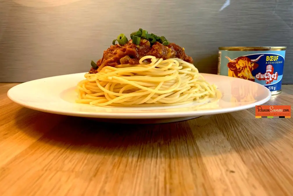 Plat de spaghettis au bœuf assaisonné DuChef 974