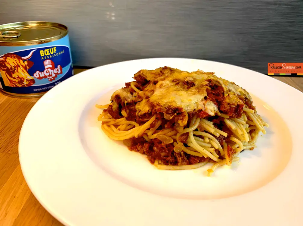 Recette des spaguettis au boeuf cuisiné et gratiné au four