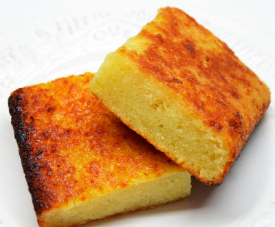 Gâteau de manioc de la Réunion cuit au four