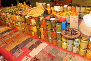 Marché de nuit à Saint-Denis – Ile de la Réunion