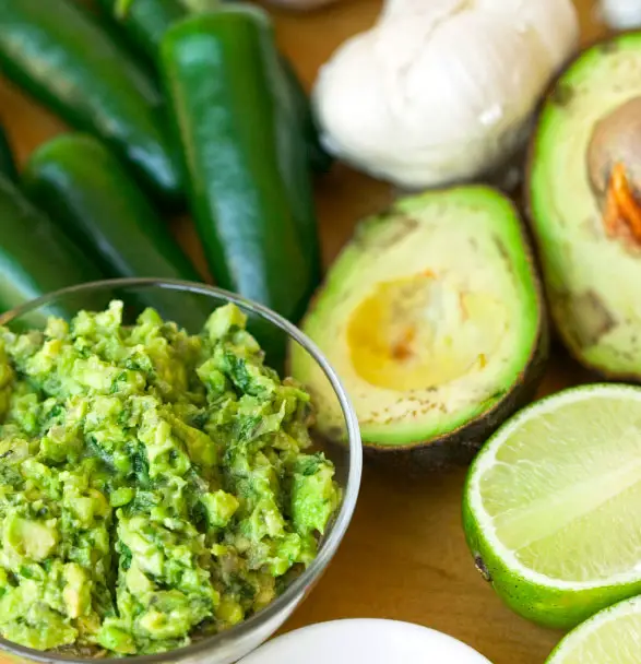 Rougail avocat de la Réunion